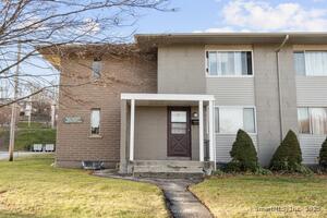 Homes for sale in Wallingford, CT | 333 S Elm St, Wallingford, CT 06492 | MLS# 24143279