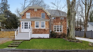22 Harstrom Place