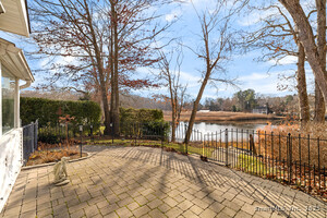 Homes for sale in Westbrook, CT | 37 Nolin Rd, Westbrook, CT 06498 | MLS# 24143137