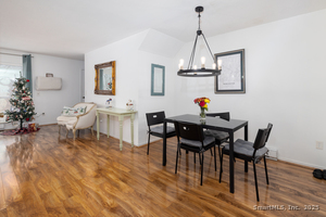 Homes for sale in Farmington, CT | 48 Wellington Dr #48, Farmington, CT 06032 | MLS# 24143380