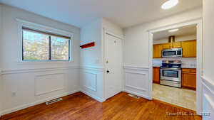 Homes for sale in Woodbury, CT | 4 Fox Run #4, Woodbury, CT 06798 | MLS# 24142829