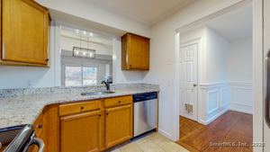 Homes for sale in Woodbury, CT | 4 Fox Run #4, Woodbury, CT 06798 | MLS# 24142829