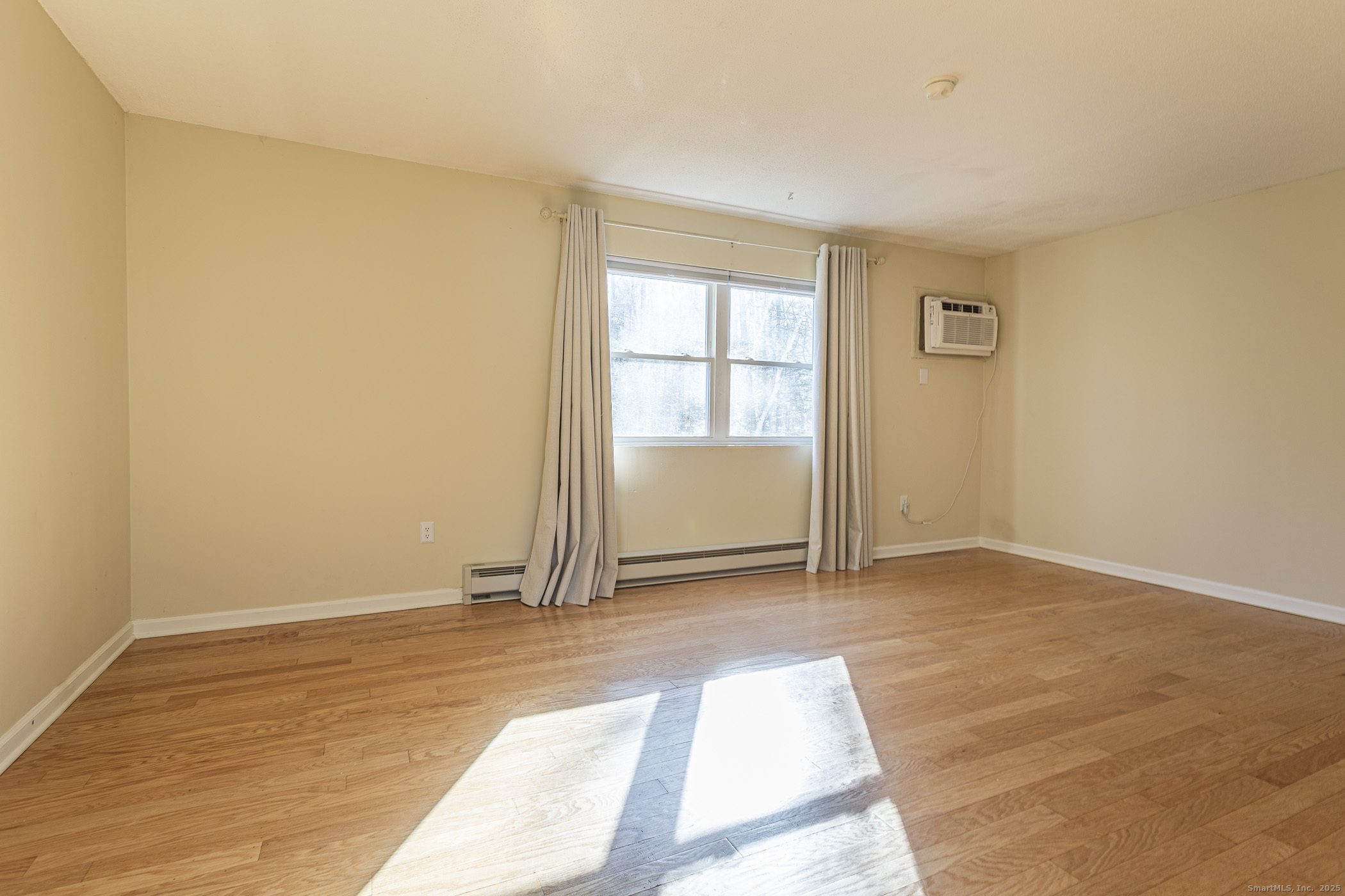 187 Lovers, Torrington, 06790, 2 Bedrooms Bedrooms, 0 ,1 BathroomBathrooms,Residential Rental,For Sale,Lovers,0,24143579