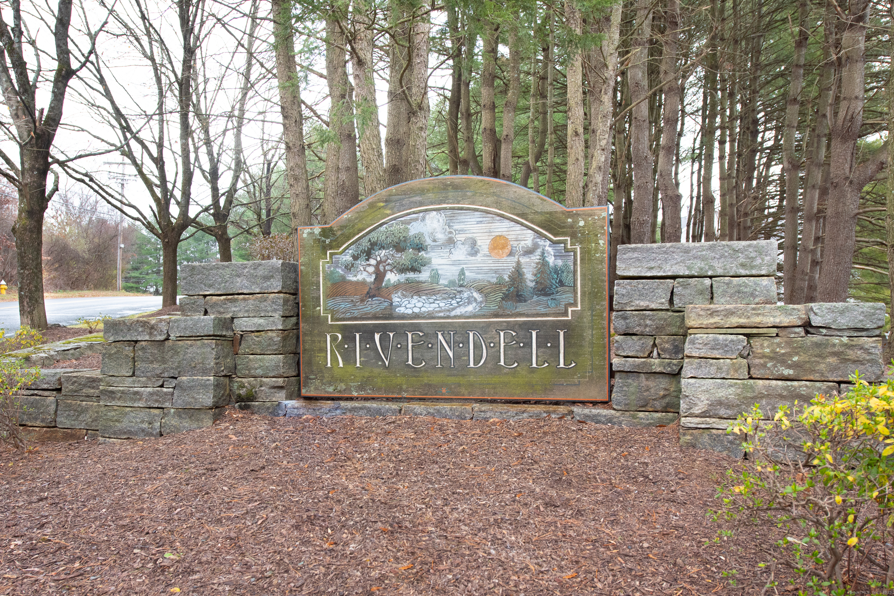 Photo 30 of 36 Rivendell Drive, Shelton, CT