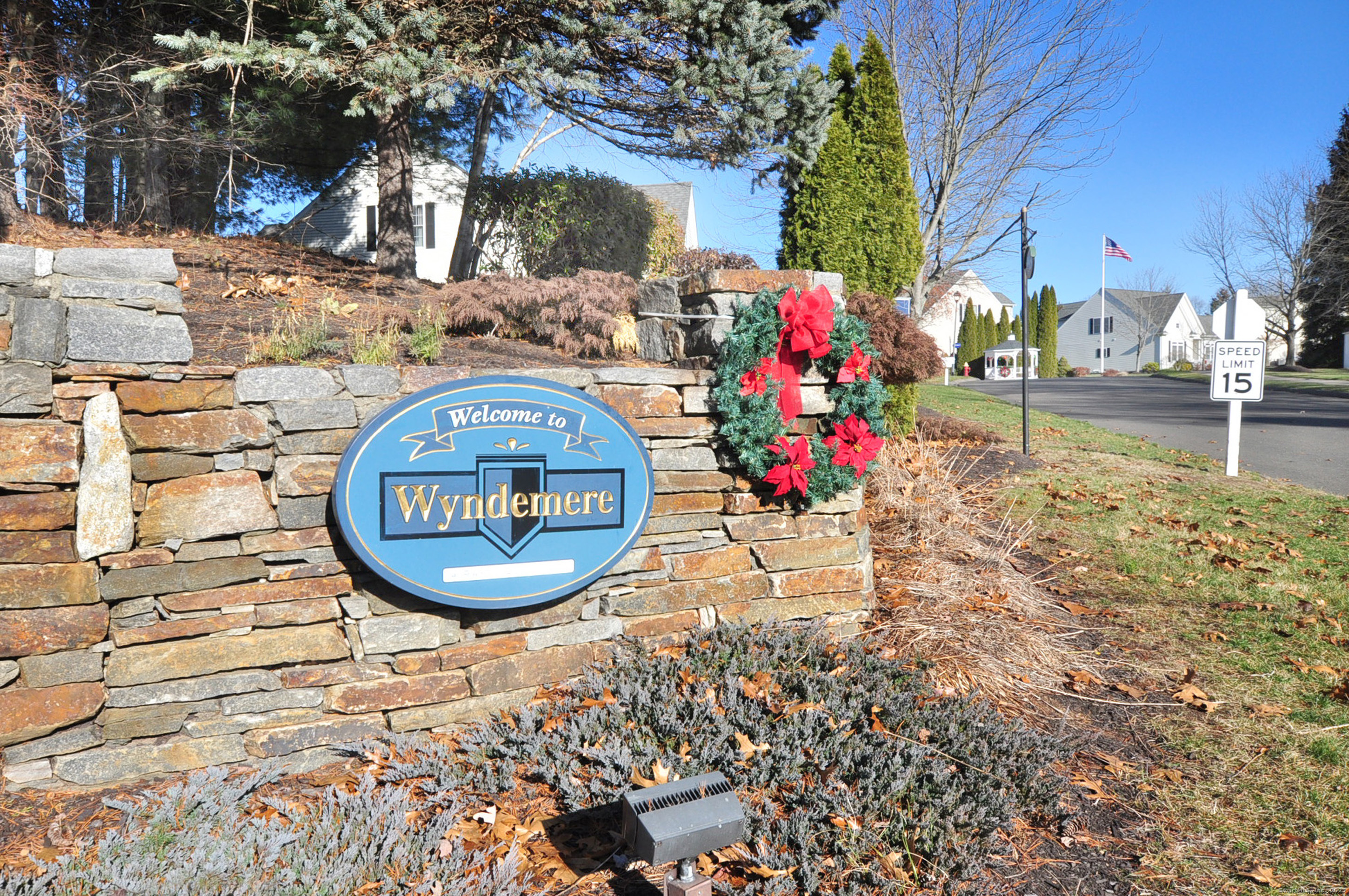 Homes for sale in Windsor, CT | 52 Wyndemere Ln #52, Windsor, CT 06095 | MLS# 24138673