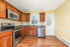 Homes for sale in Cheshire, CT | 14 Woodridge Dr #14, Cheshire, CT 06410 | MLS# 24143532