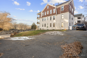 Homes for sale in Waterbury, CT | 141 Draher St, Waterbury, CT 06708 | MLS# 24143680