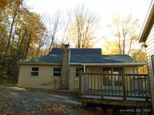 Homes for sale in Winchester, CT | 817 E Wakefield Blvd, Winchester, CT 06098 | MLS# 24143747