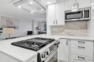 Homes for sale in Bridgeport, CT | 2625 Park Ave #5S, Bridgeport, CT 06604 | MLS# 24142285