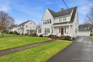 Homes for sale in New Haven, CT | 1975 Chapel St, New Haven, CT 06515 | MLS# 24139317