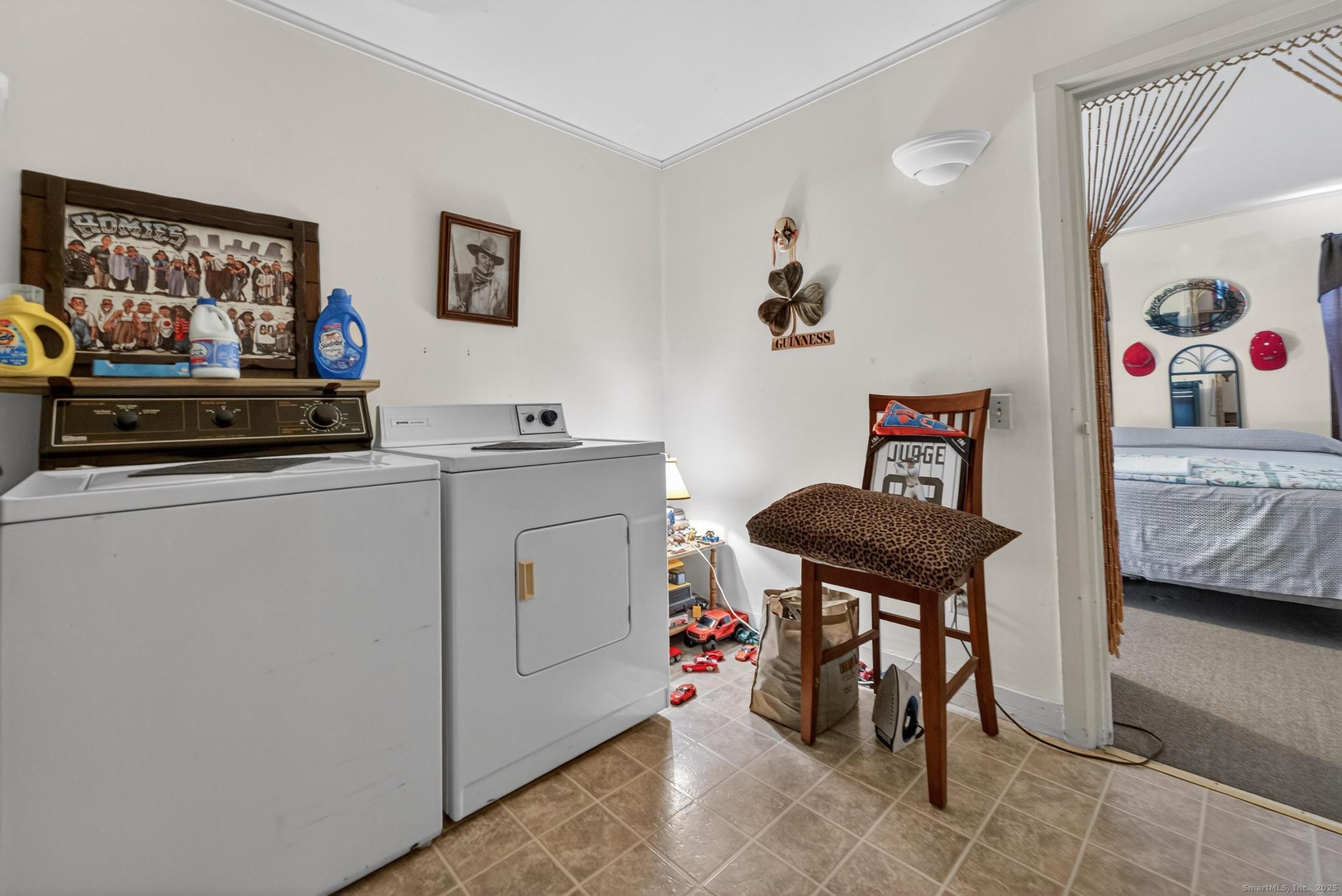 Homes for sale in Killingly, CT | 18 Broad St, Killingly, CT 06239 | MLS# 24143906