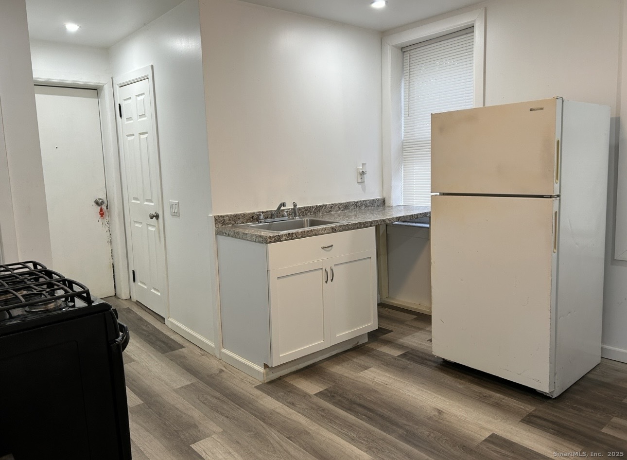 Photo 1 of 475 WILSON Street, Waterbury, CT