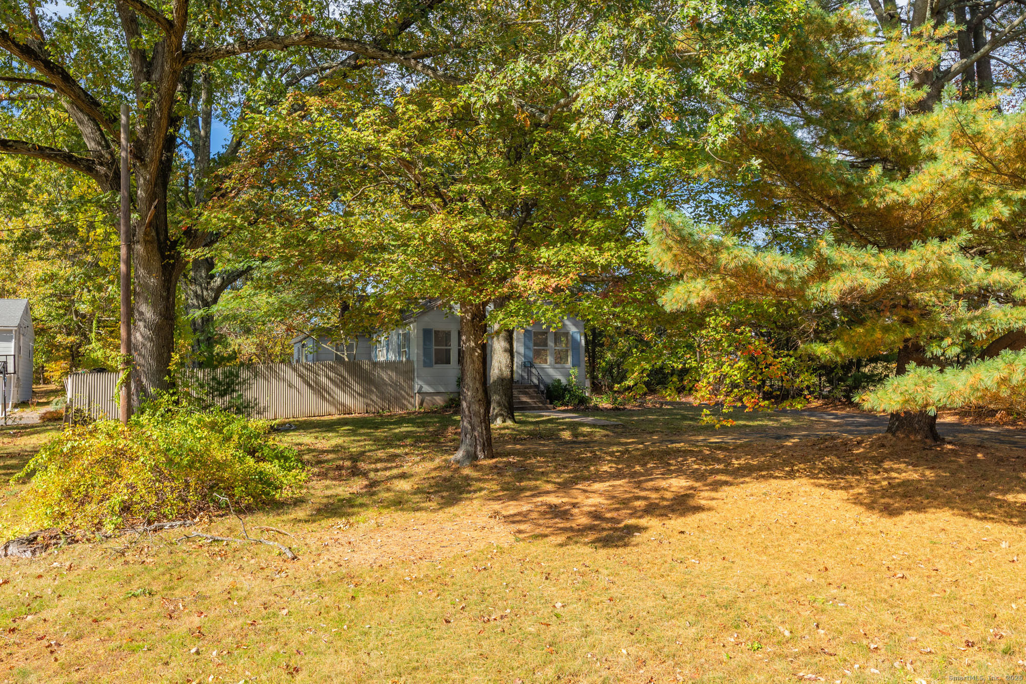 Homes for sale in Southington, CT | 1384 West St, Southington, CT 06489 | MLS# 24144011