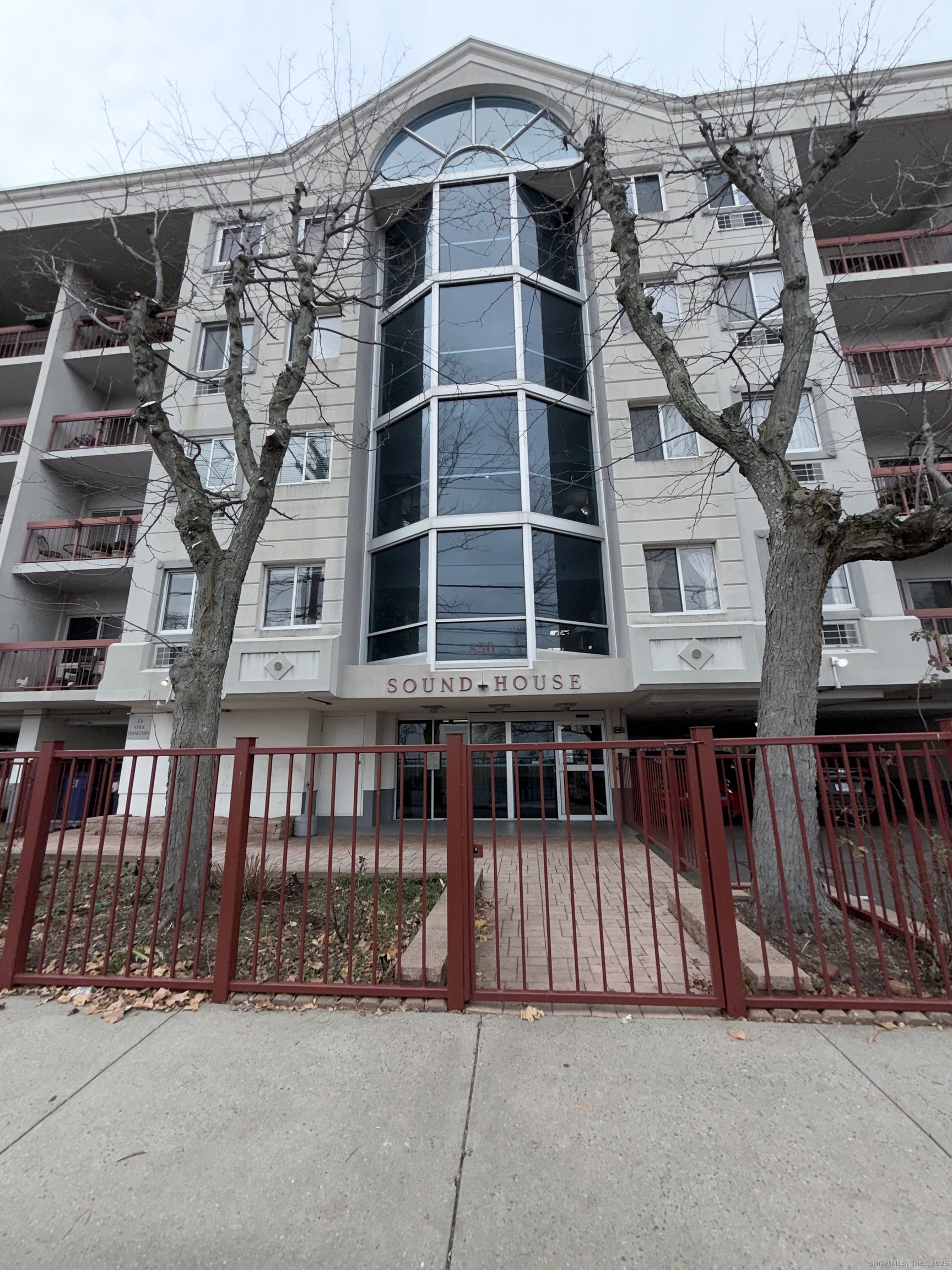 Homes for sale in Bridgeport, CT | 850 Atlantic St #208, Bridgeport, CT 06604 | MLS# 24141978