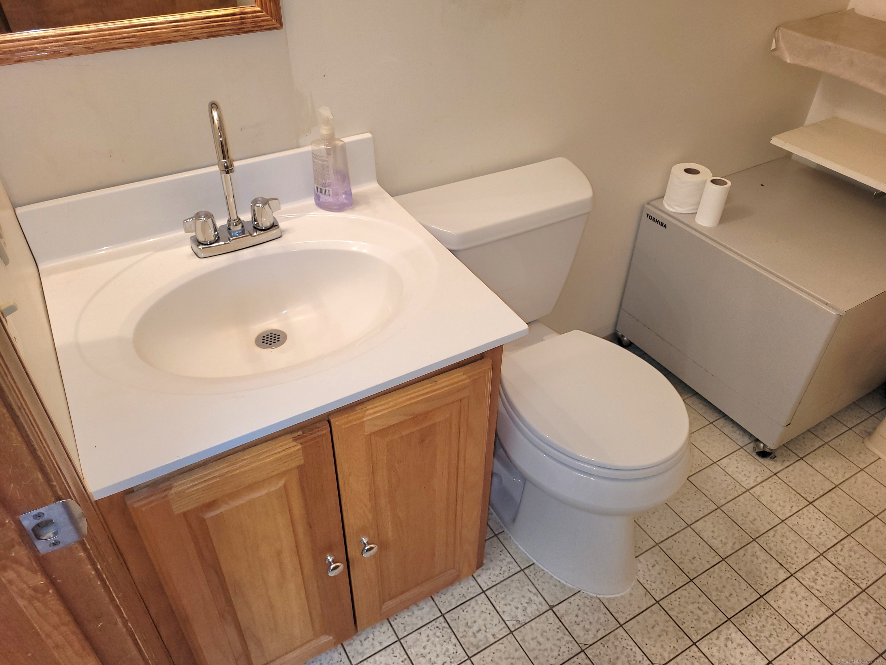 6 Germantown, Danbury, 06810, 0 , 0 ,0,Commercial For Lease,For Rent,Germantown,0,24144225