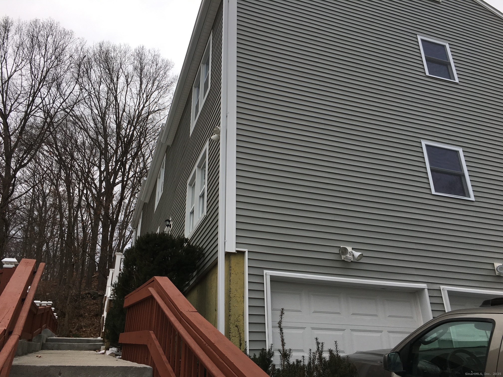 Homes for sale in Danbury, CT | 6 Irving Pl, Danbury, CT 06810 | MLS# 24144240