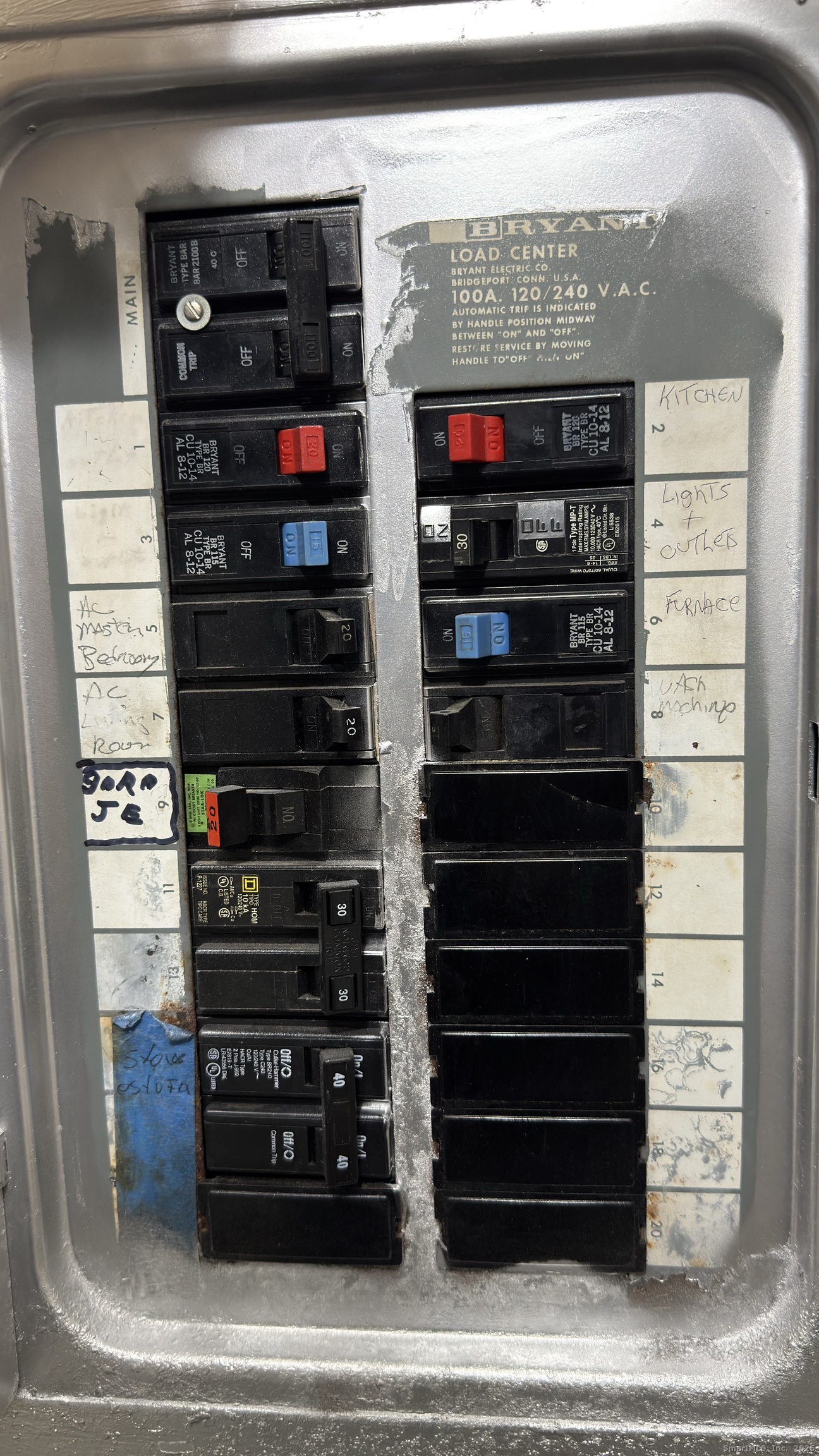 Homes for sale in Bridgeport, CT | 191 Deforest Ave, Bridgeport, CT 06607 | MLS# 24144176