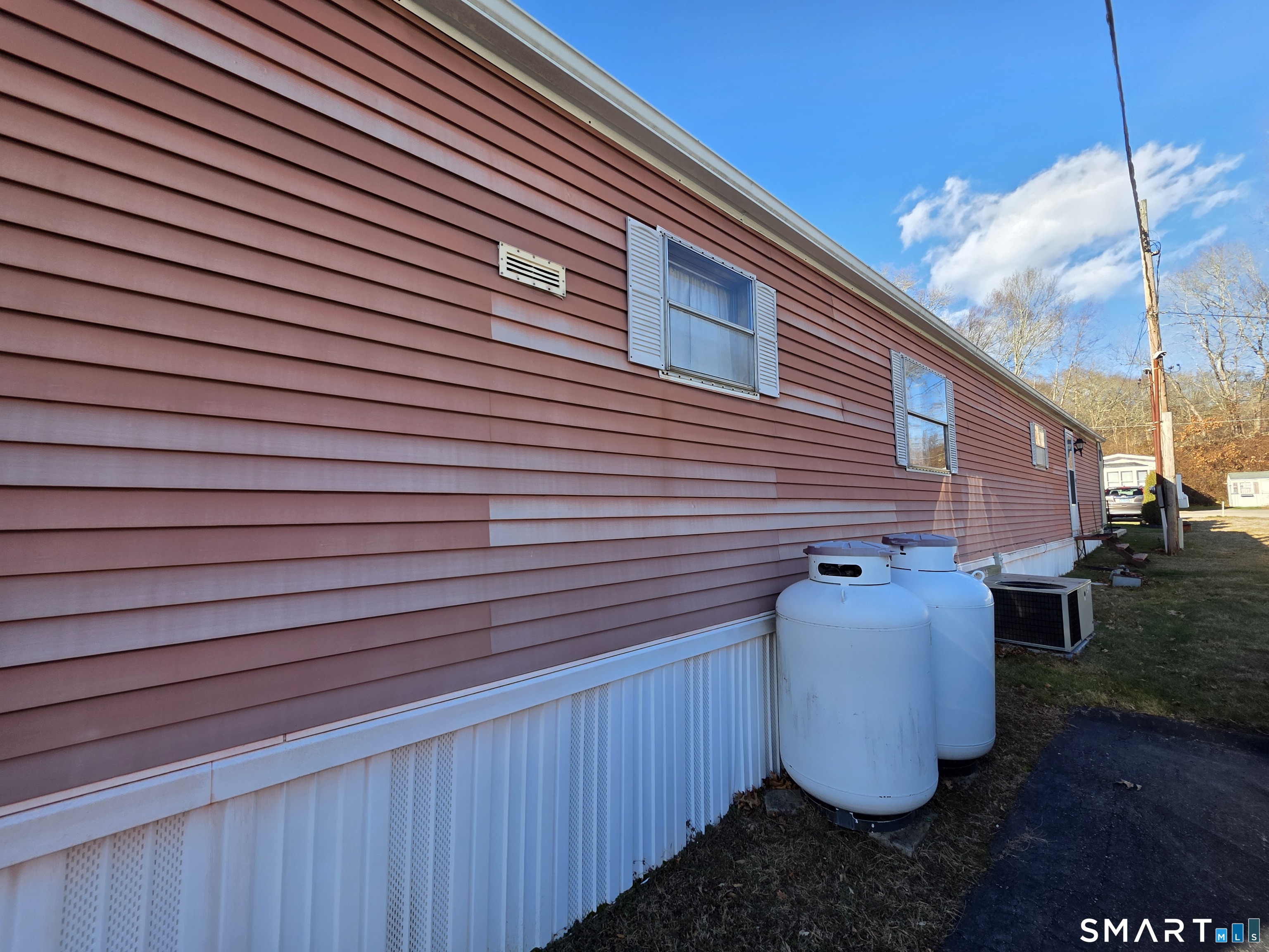 Photo 21 of 15 Tunnel Hill Court, Lisbon, CT