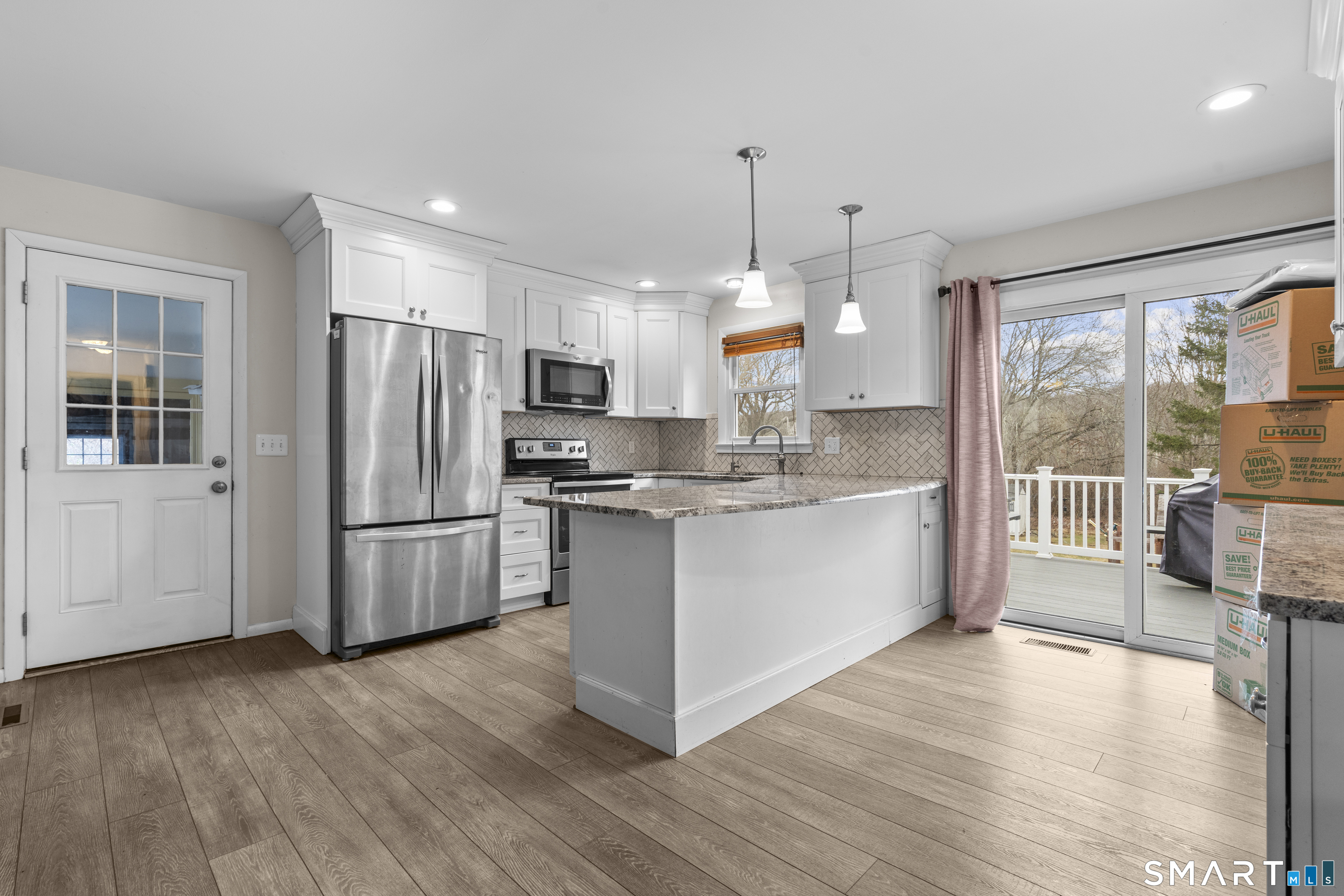 Photo 3 of 91 Benz Street, Ansonia, CT