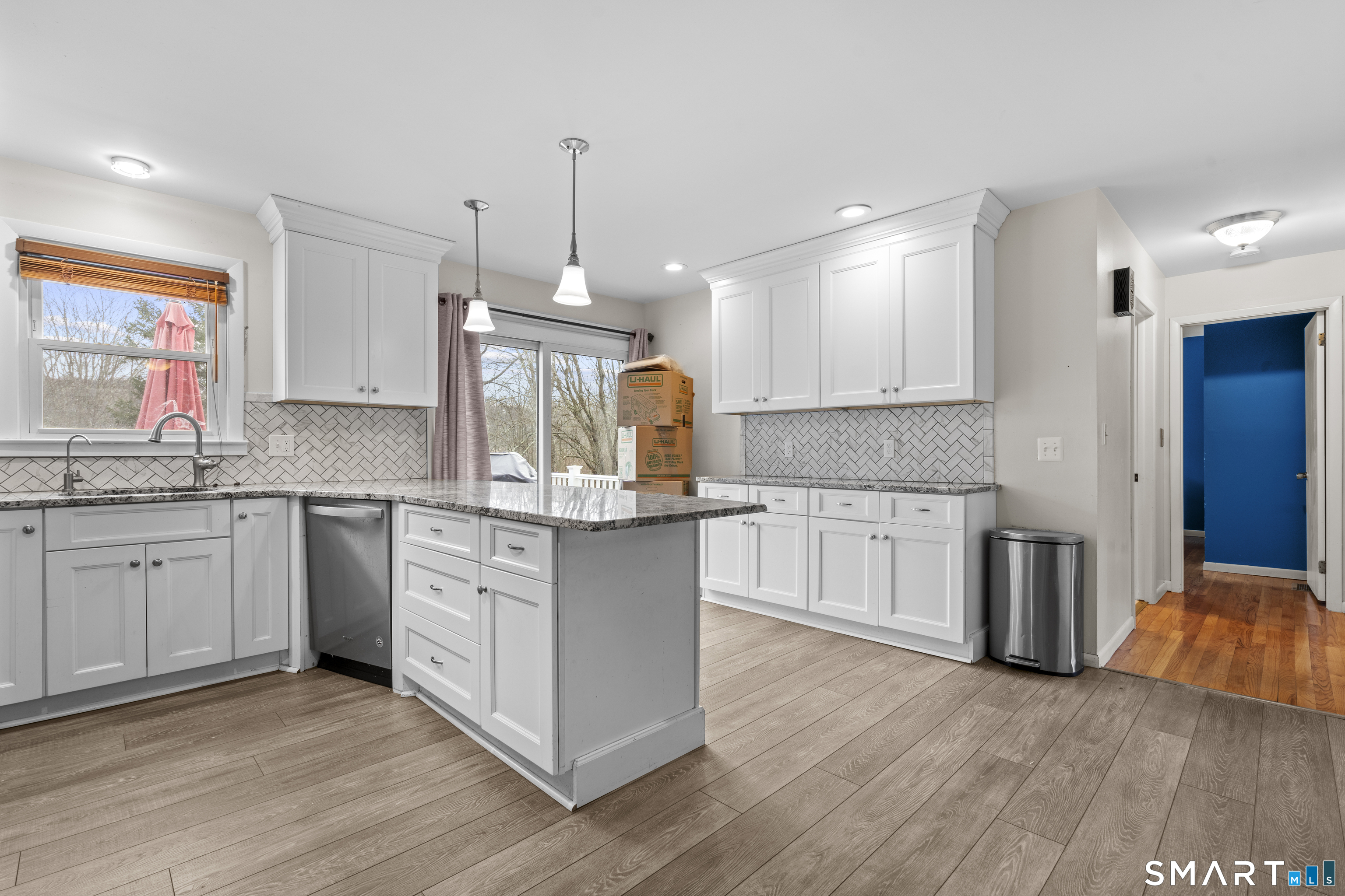 Photo 5 of 91 Benz Street, Ansonia, CT