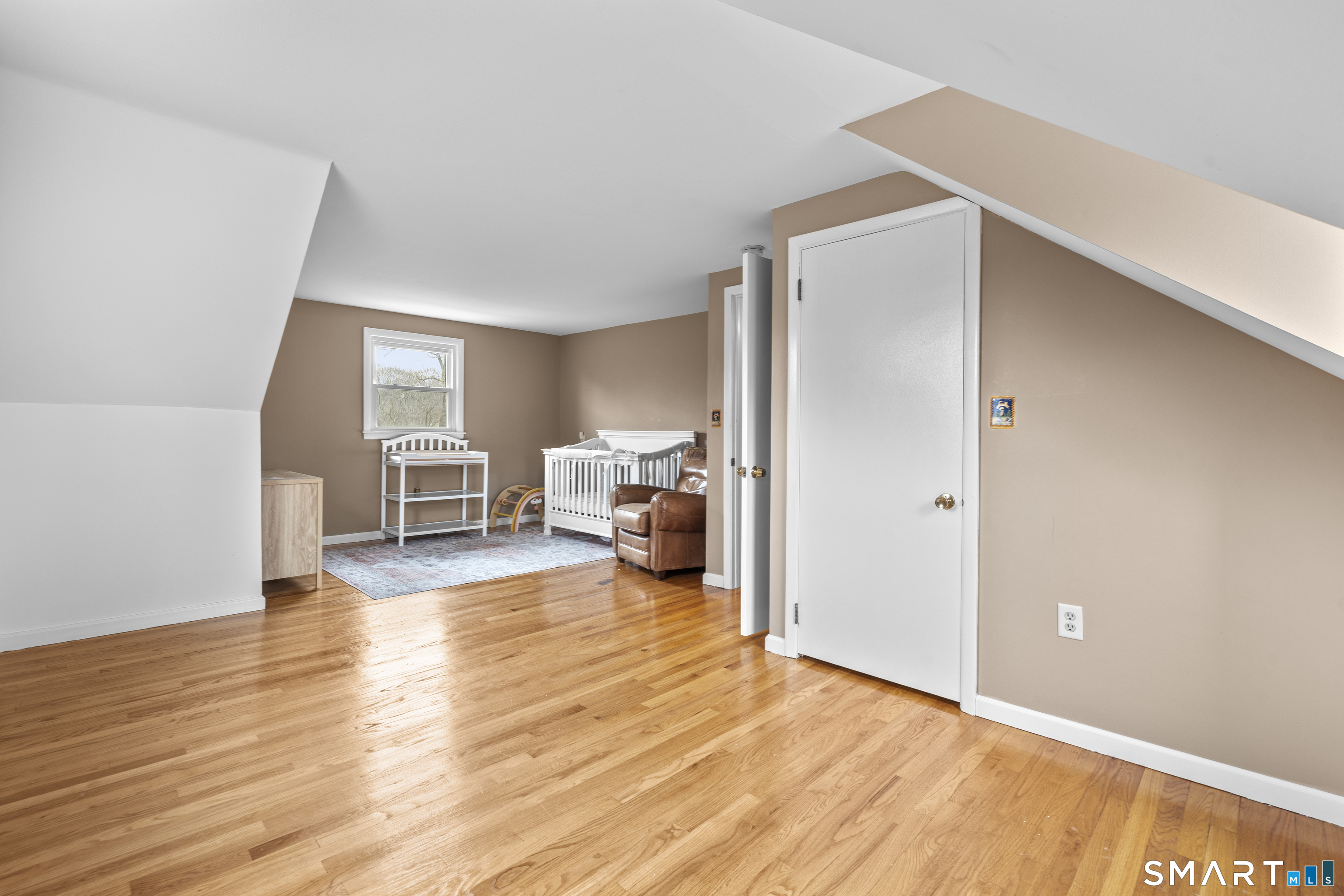 Photo 17 of 91 Benz Street, Ansonia, CT