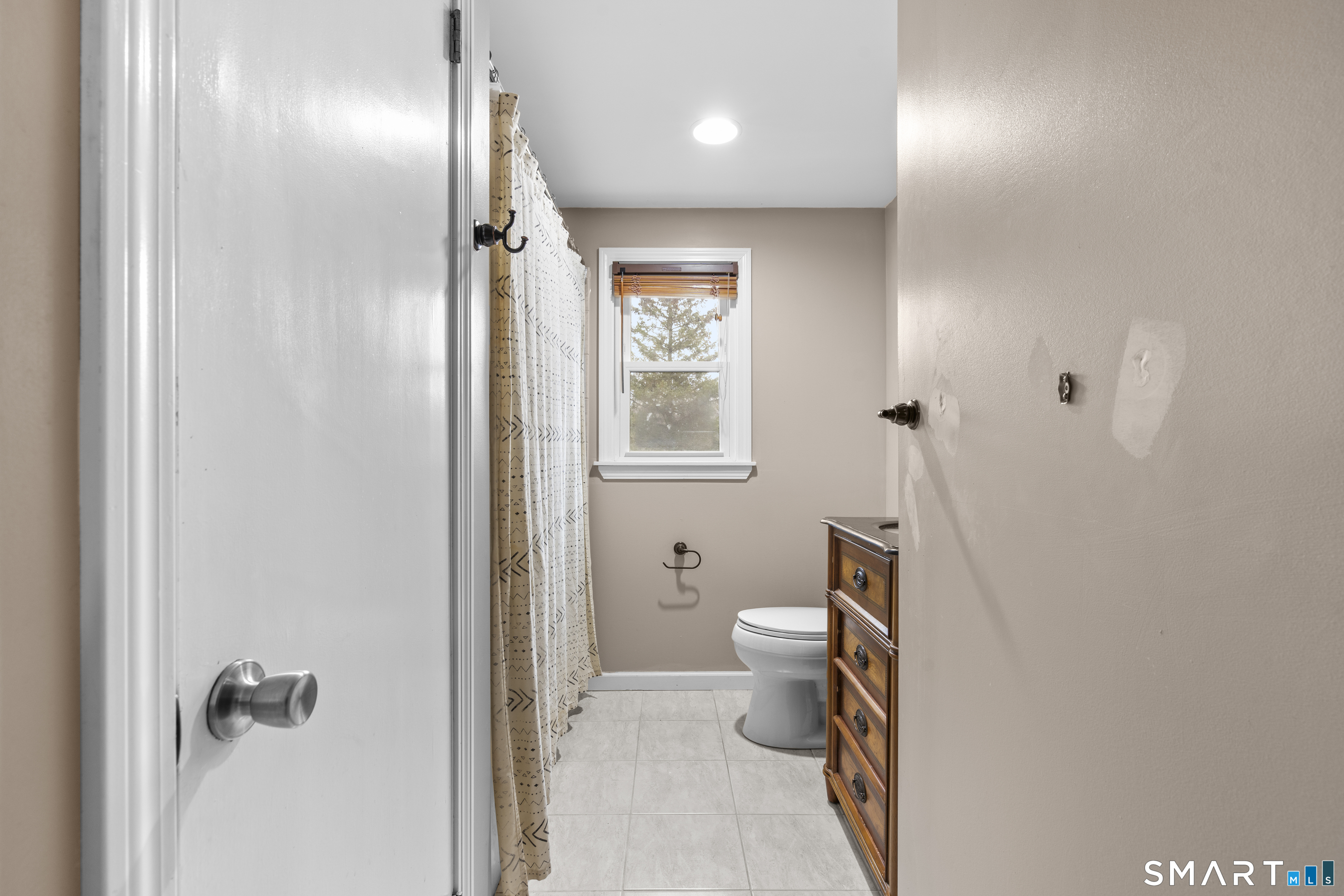 Photo 21 of 91 Benz Street, Ansonia, CT