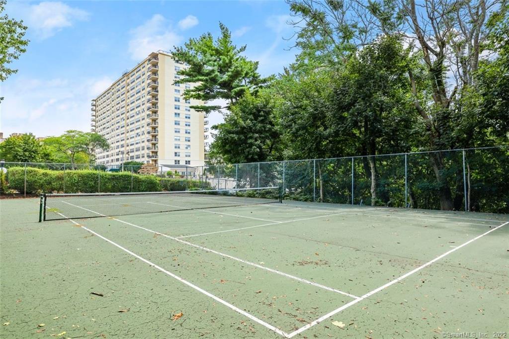 Homes for sale in Bridgeport, CT | 2625 Park Ave #6M, Bridgeport, CT 06604 | MLS# 24144645