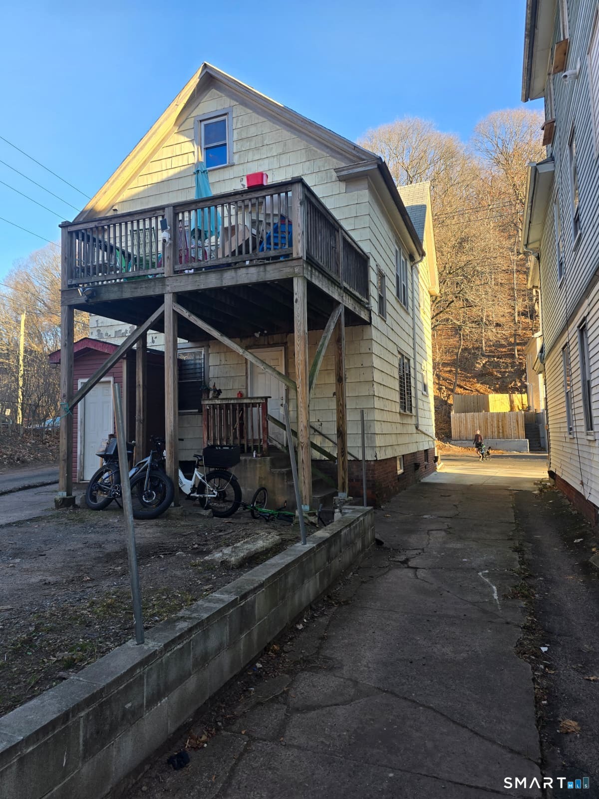 Homes for sale in New Haven, CT | 76 Rock St, New Haven, CT 06511 | MLS# 24144424