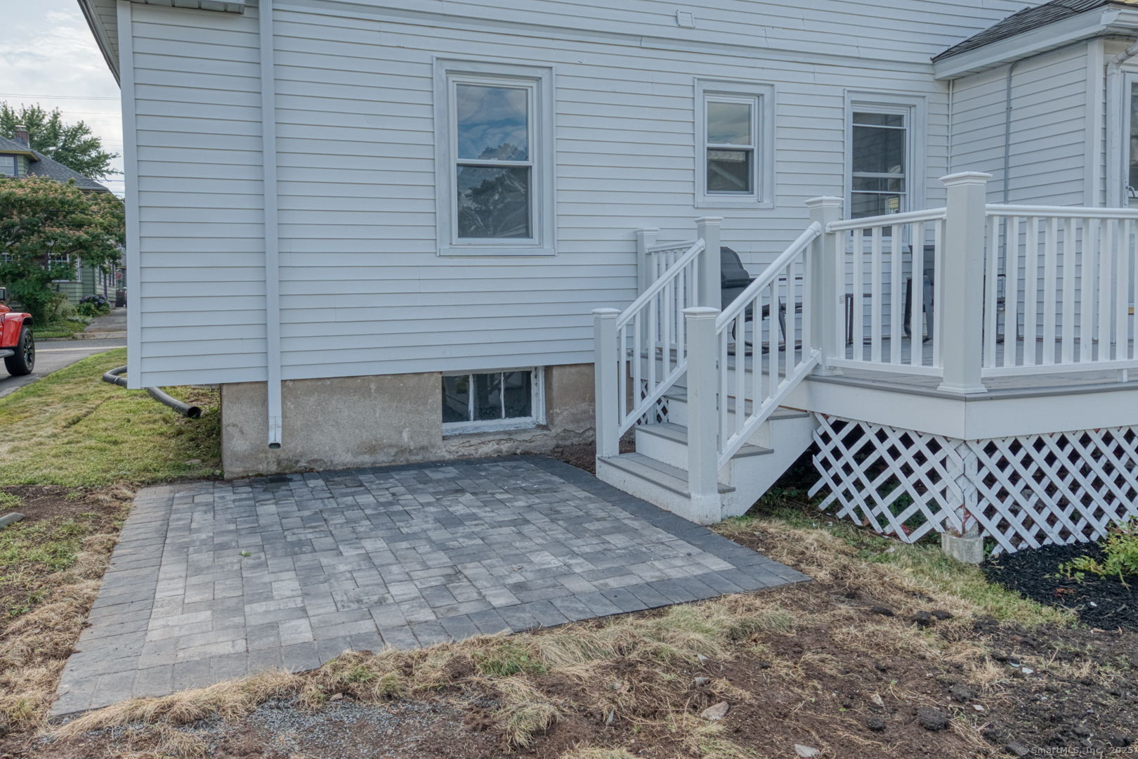 Homes for sale in West Hartford, CT | 24 Troy St, West Hartford, CT 06119 | MLS# 24144718