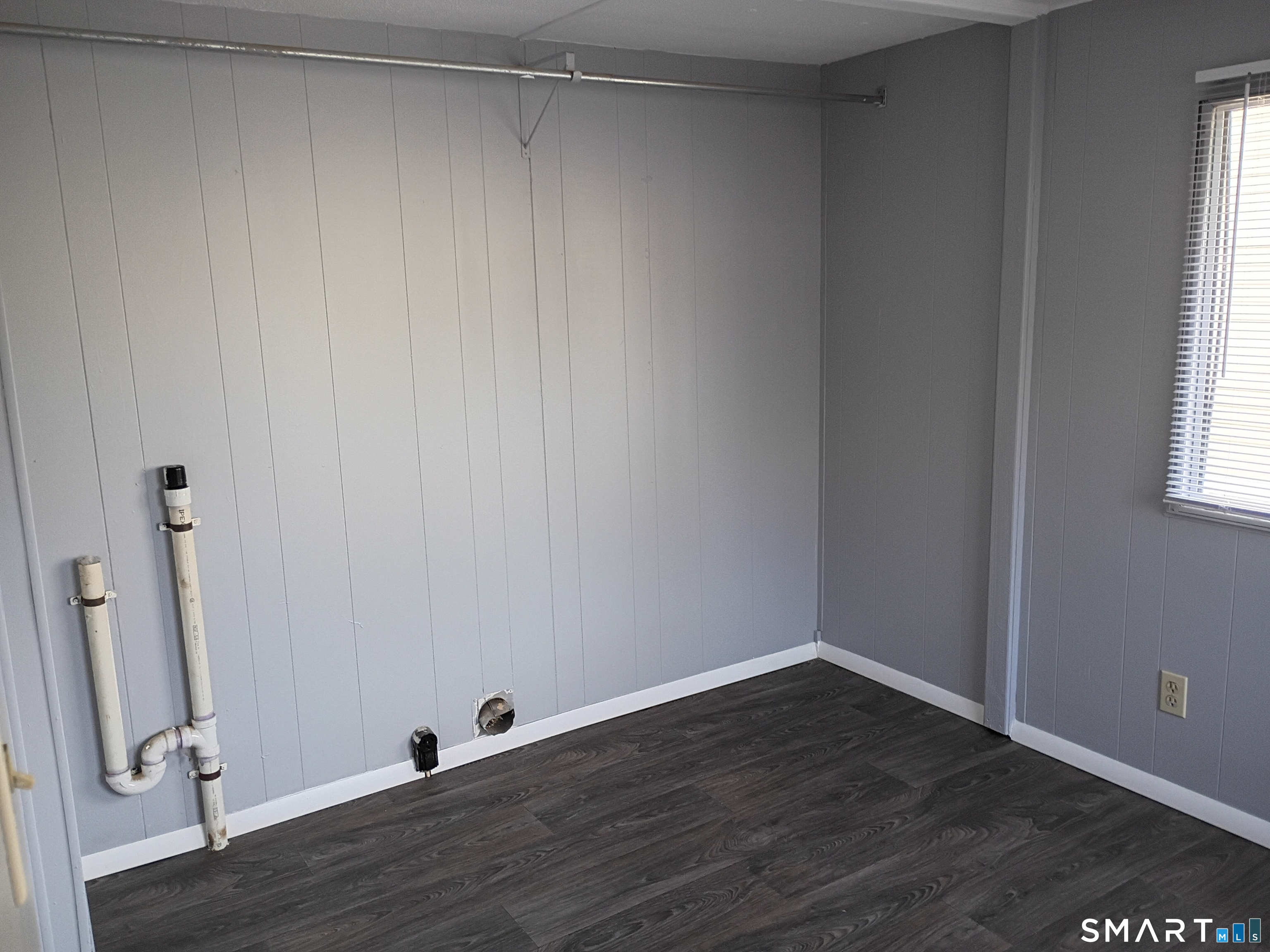 Homes for sale in Shelton, CT | 6 5th Ave, Shelton, CT 06484 | MLS# 24144682