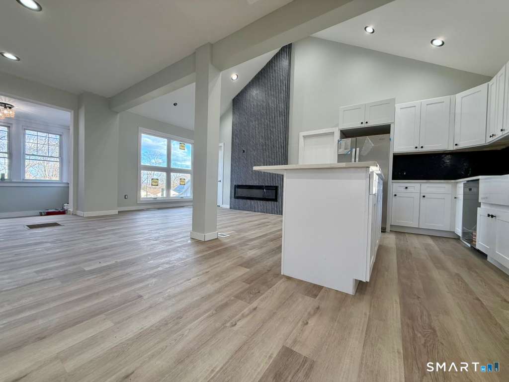 Homes for sale in West Haven, CT | 82 Hemlock St, West Haven, CT 06516 | MLS# 24144709