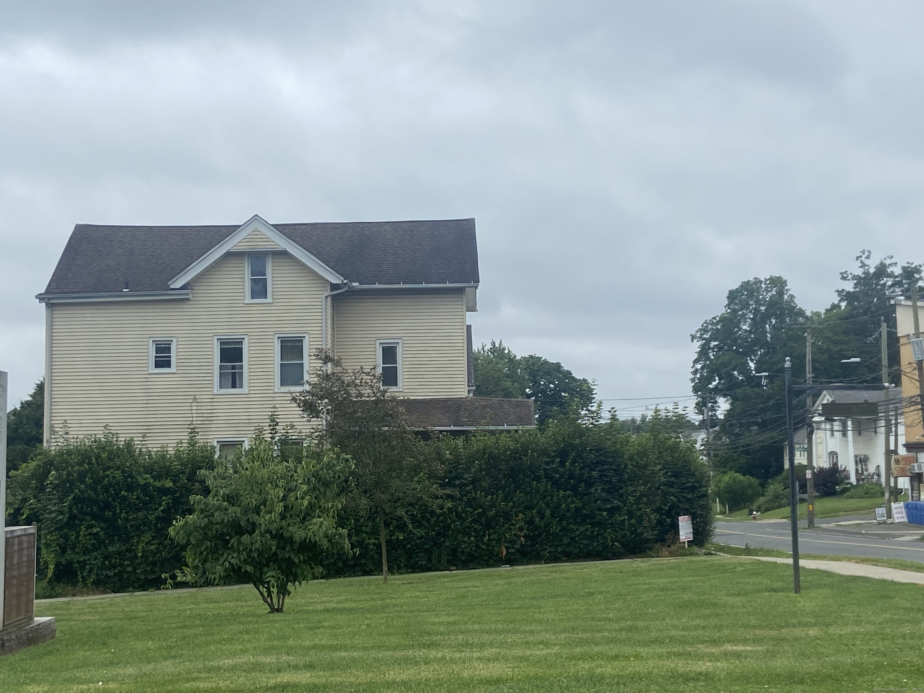 Homes for sale in New Britain, CT | 561 East St, New Britain, CT 06051 | MLS# 24144875