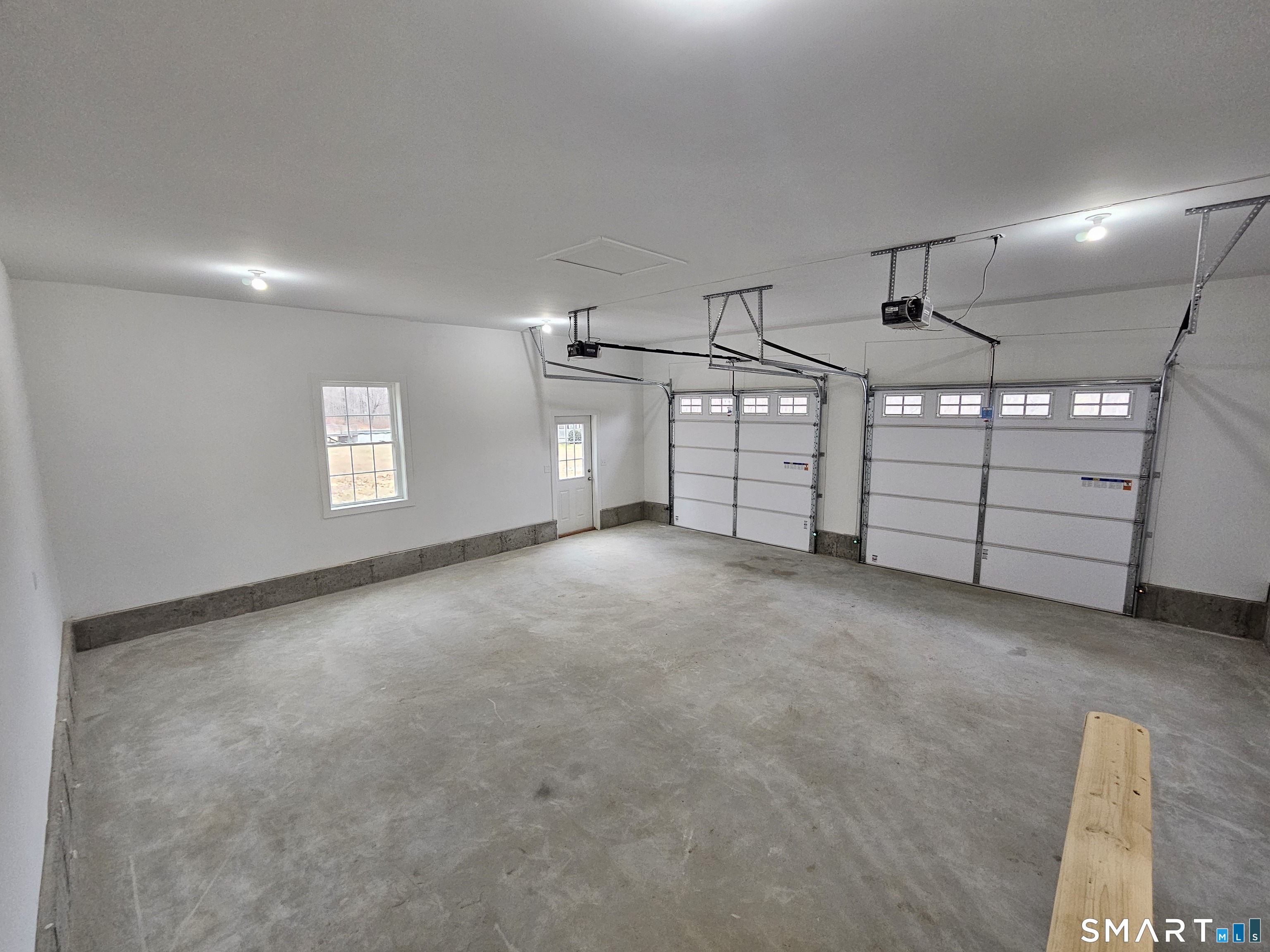 Homes for sale in Plainfield, CT | 143 Goshen Rd, Plainfield, CT 06354 | MLS# 24144831