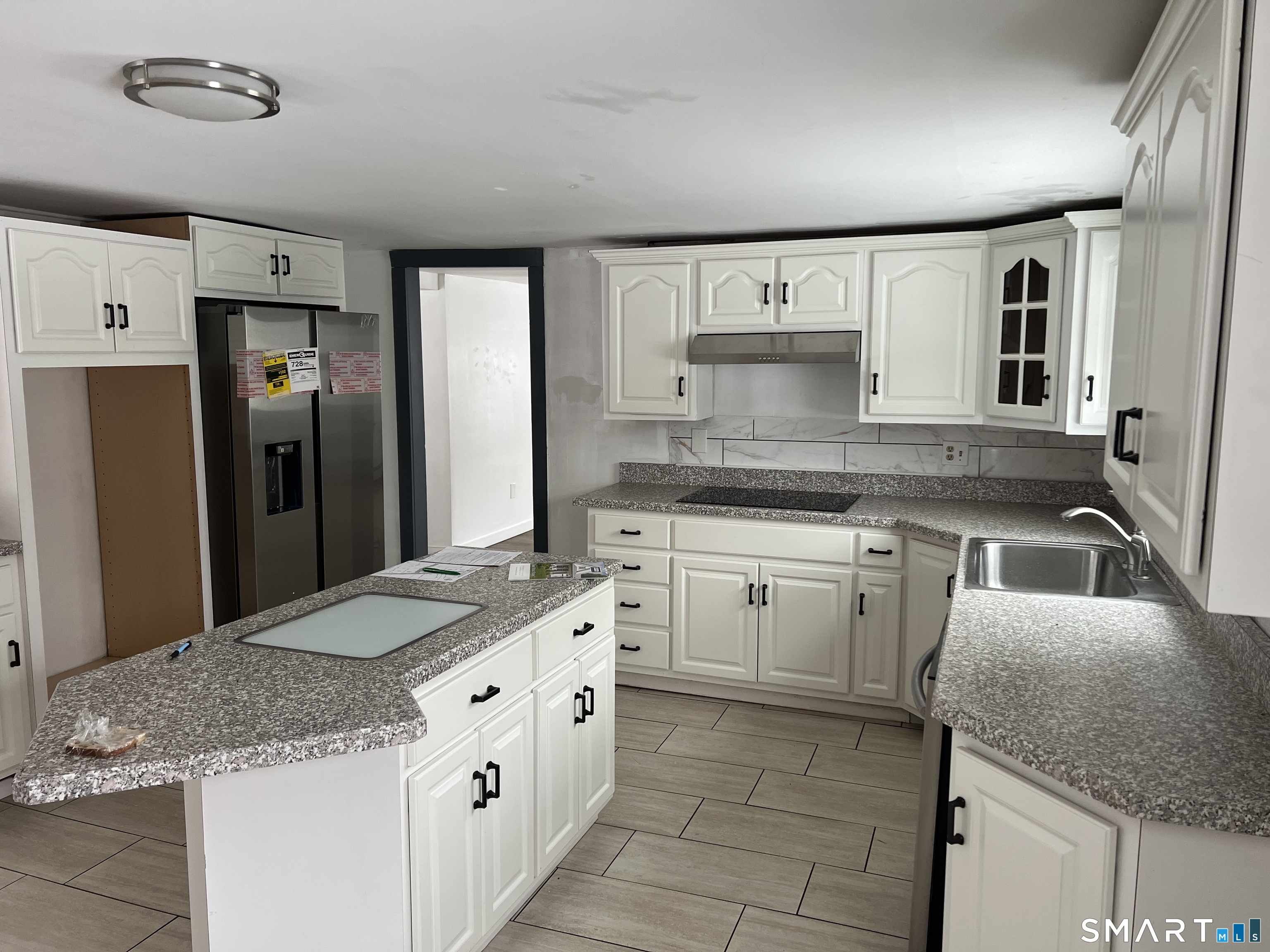 Photo 6 of 281 Watertown Road, Middlebury, CT