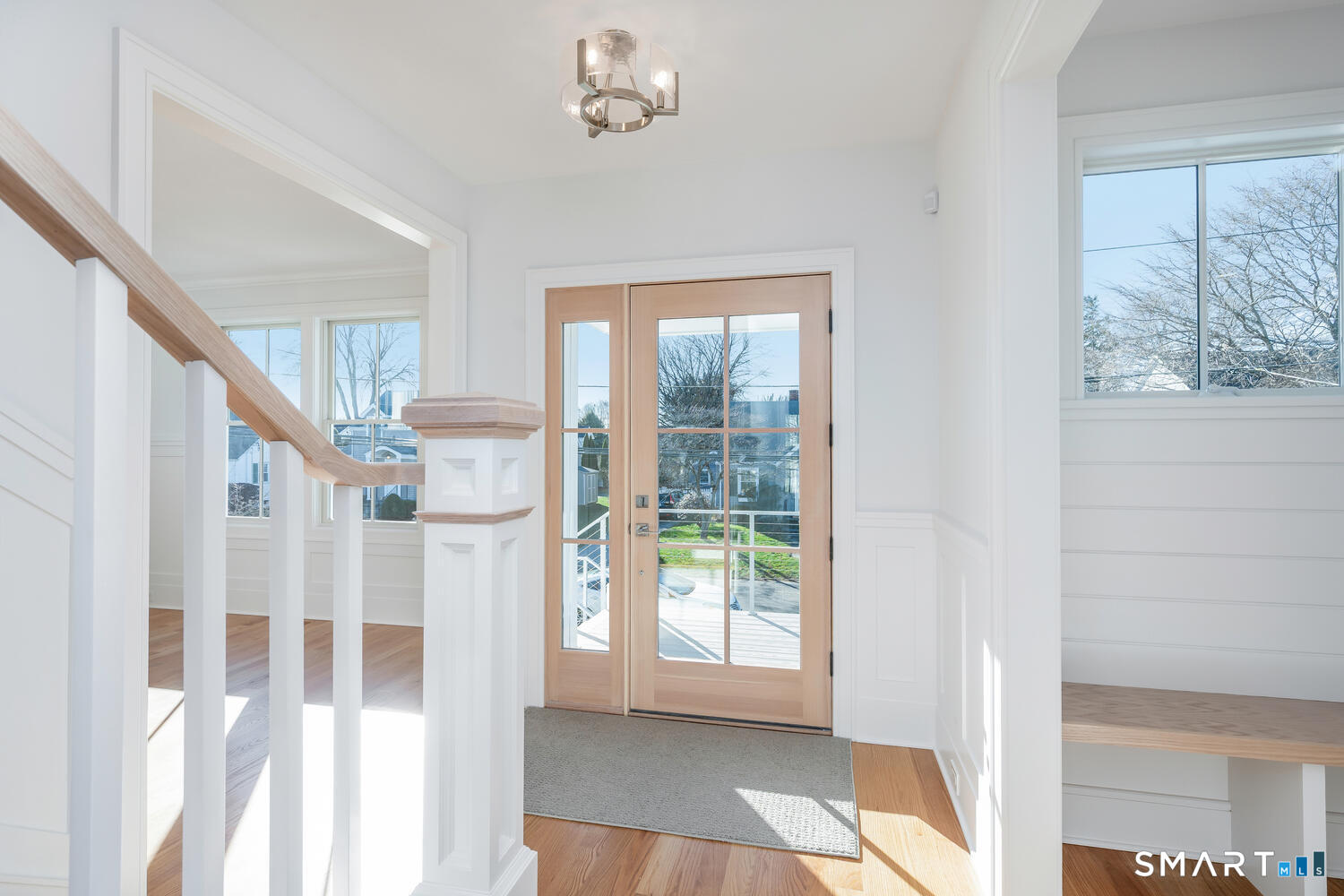 Homes for sale in Fairfield, CT | 127 Paul Pl, Fairfield, CT 06824 | MLS# 24129954