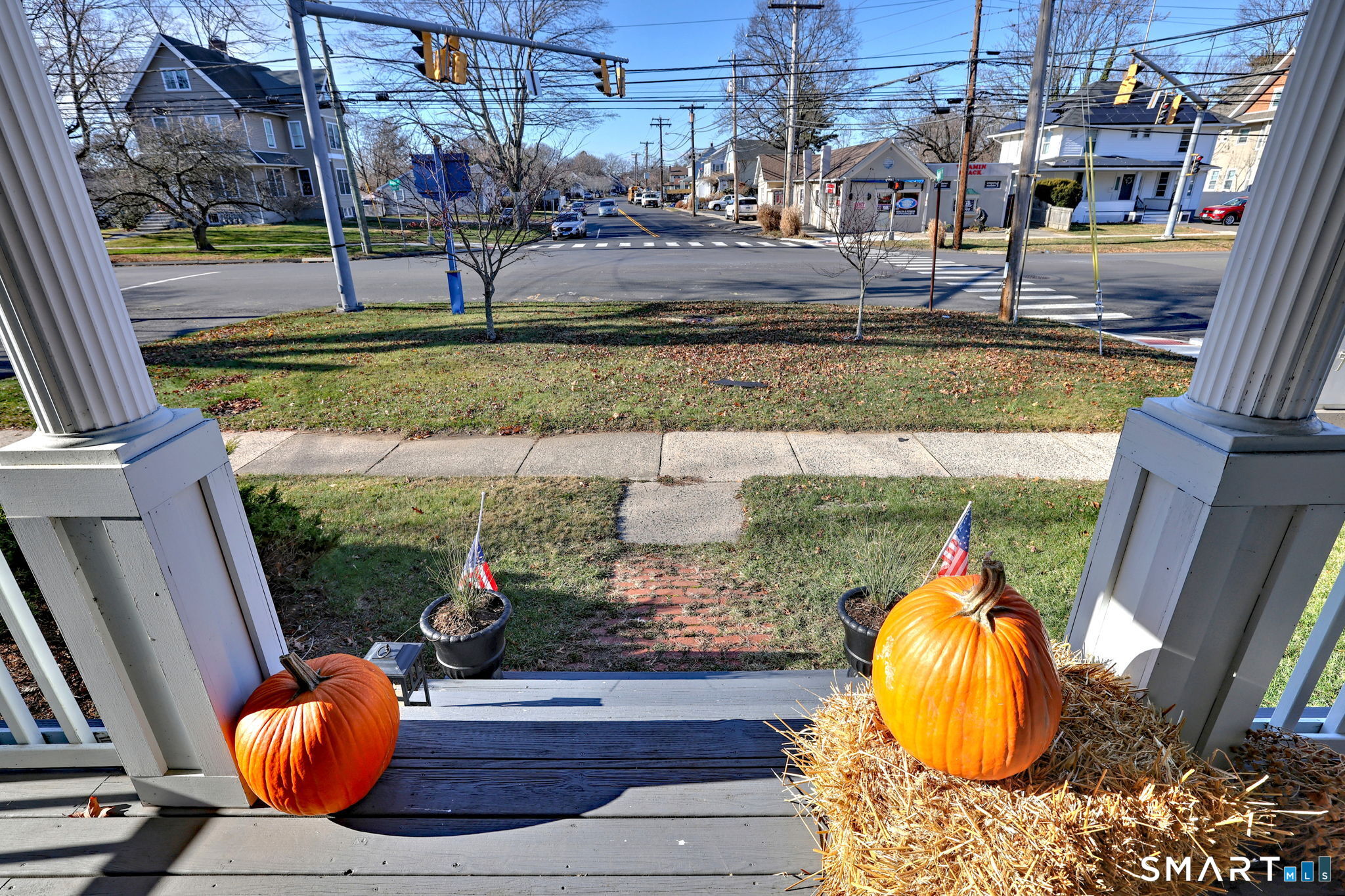 Homes for sale in Stratford, CT | 1596 Main St, Stratford, CT 06615 | MLS# 24144248