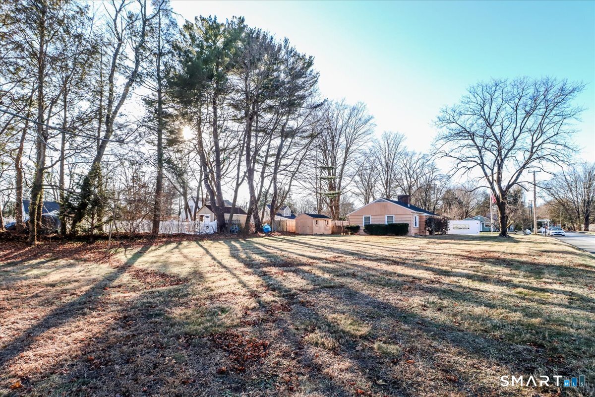 Homes for sale in Cheshire, CT | 39 Cedar Ln, Cheshire, CT 06410 | MLS# 24144881