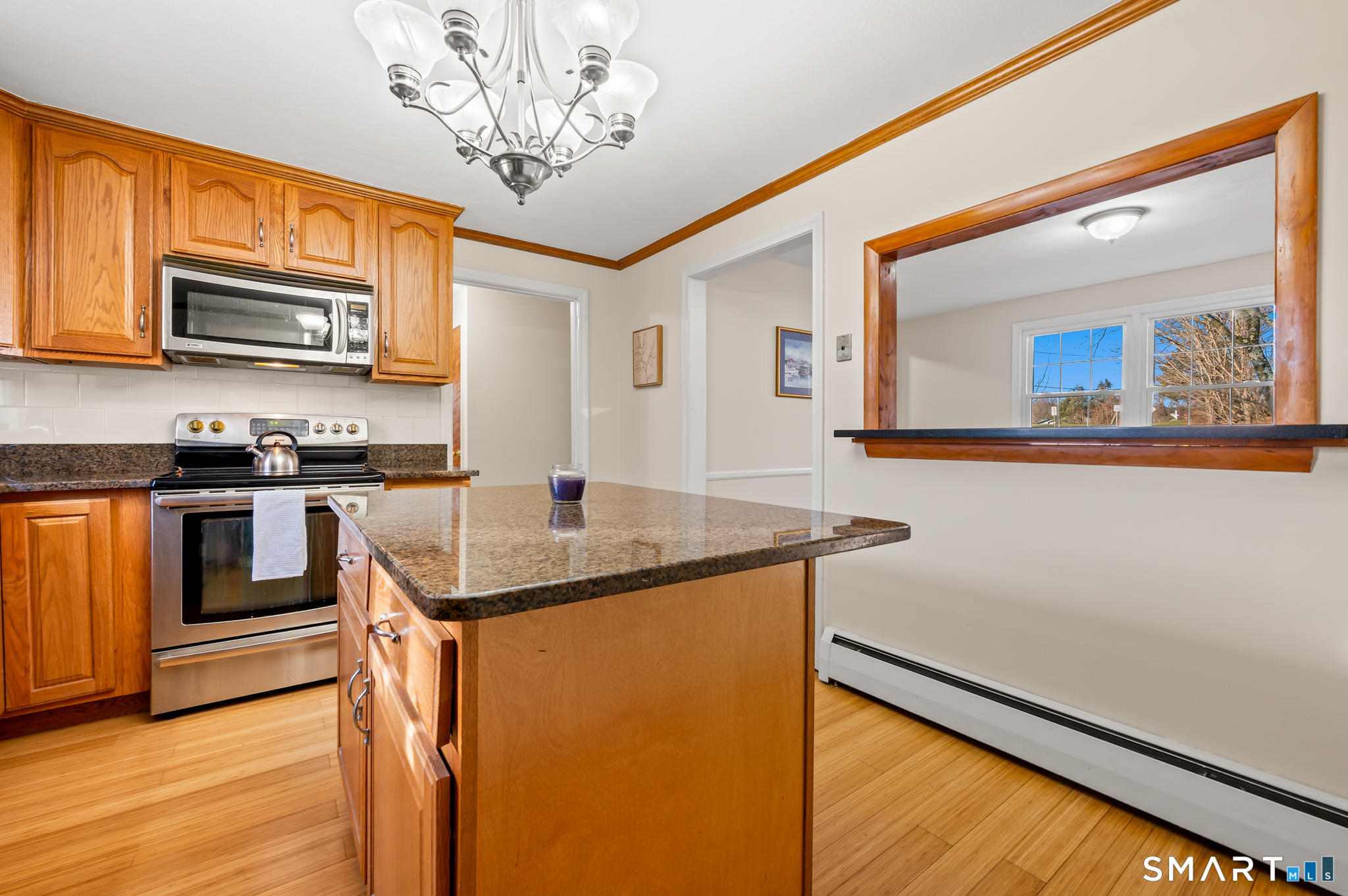 Homes for sale in South Windsor, CT | 670 Avery St, South Windsor, CT 06074 | MLS# 24143428