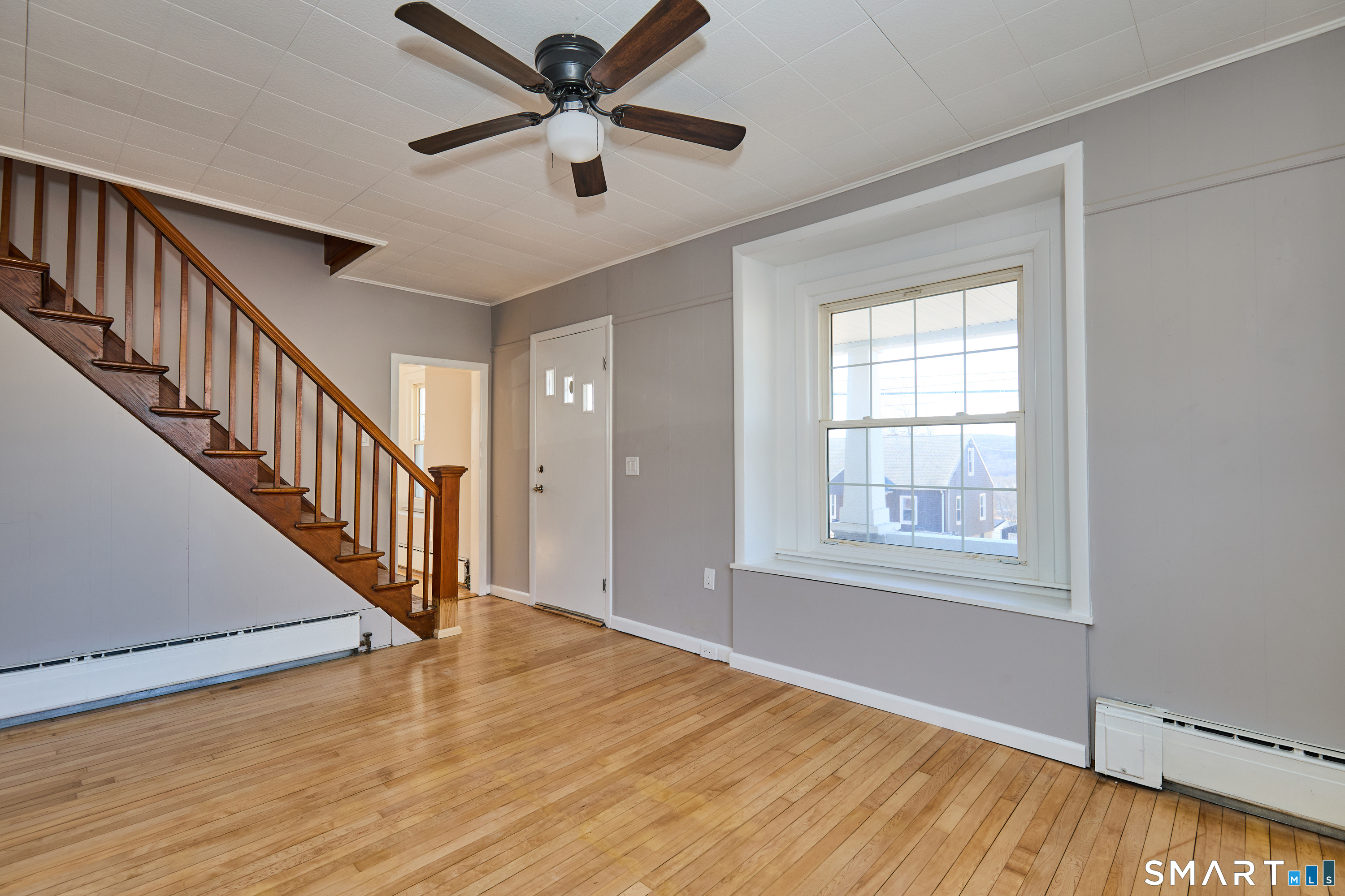 Homes for sale in Naugatuck, CT | 121 Johnson St, Naugatuck, CT 06770 | MLS# 24144926