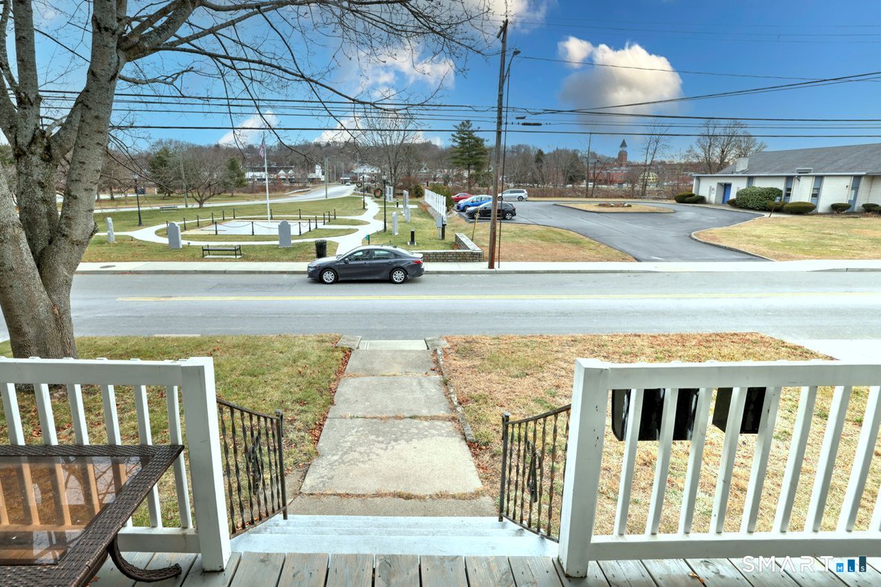 Homes for sale in Putnam, CT | 136 Church St, Putnam, CT 06260 | MLS# 24144943