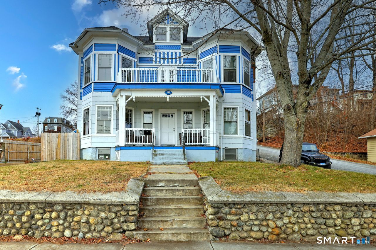 Homes for sale in Putnam, CT | 136 Church St, Putnam, CT 06260 | MLS# 24144943