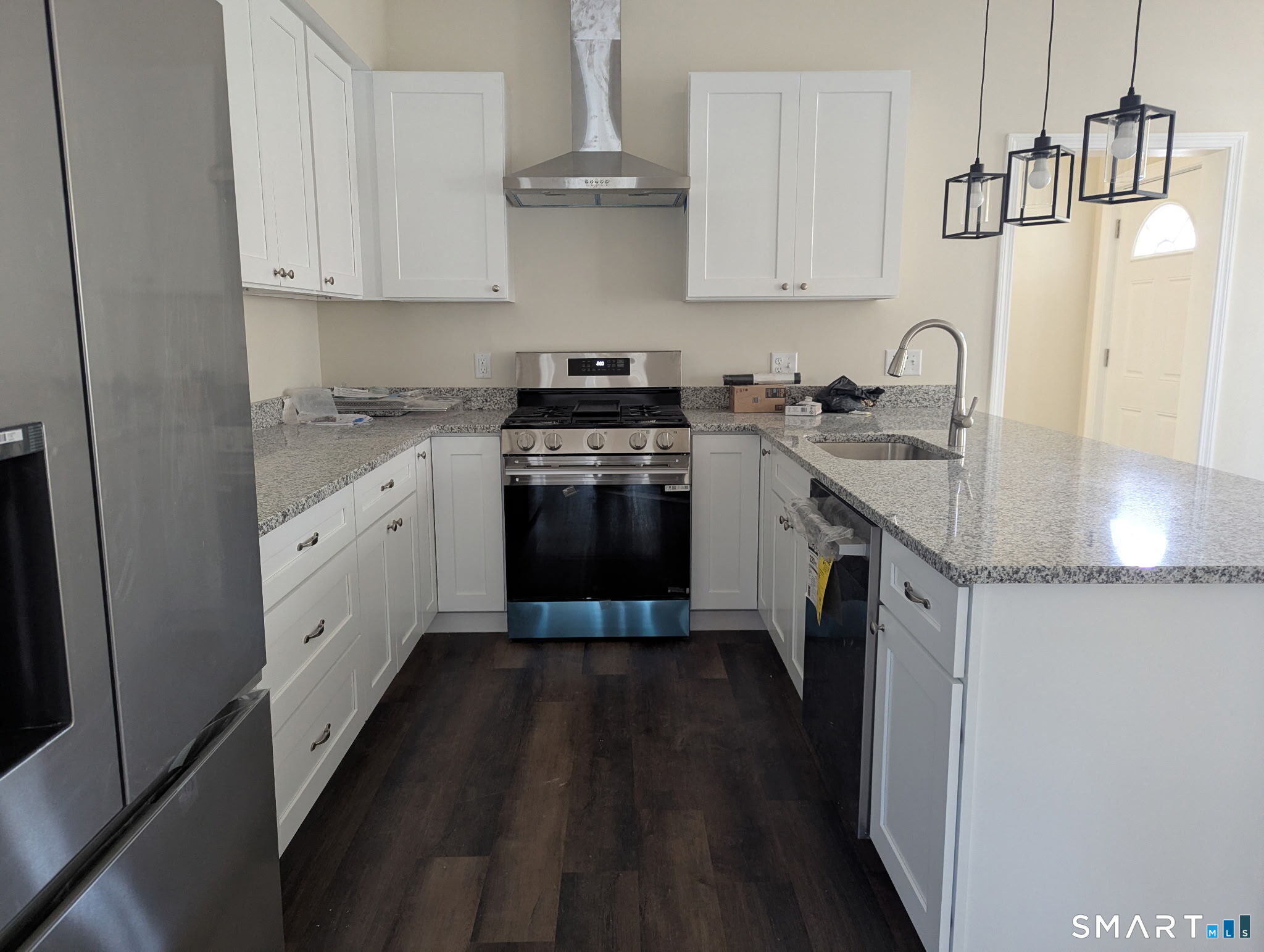 Photo 7 of 647 Broadview Terrace, Hartford, CT