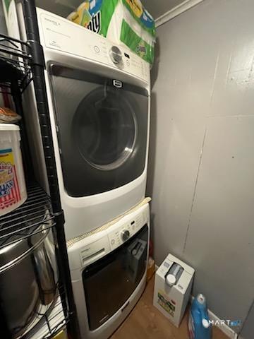 Photo 8 of 70 Walnut Street, Putnam, CT