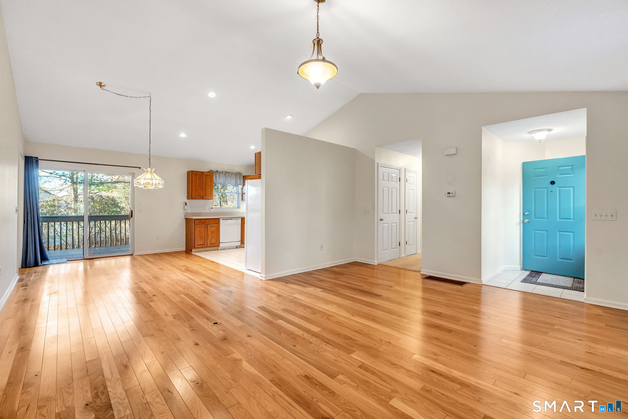 Homes for sale in South Windsor, CT | 35 Shares Ln #35, South Windsor, CT 06074 | MLS# 24144683