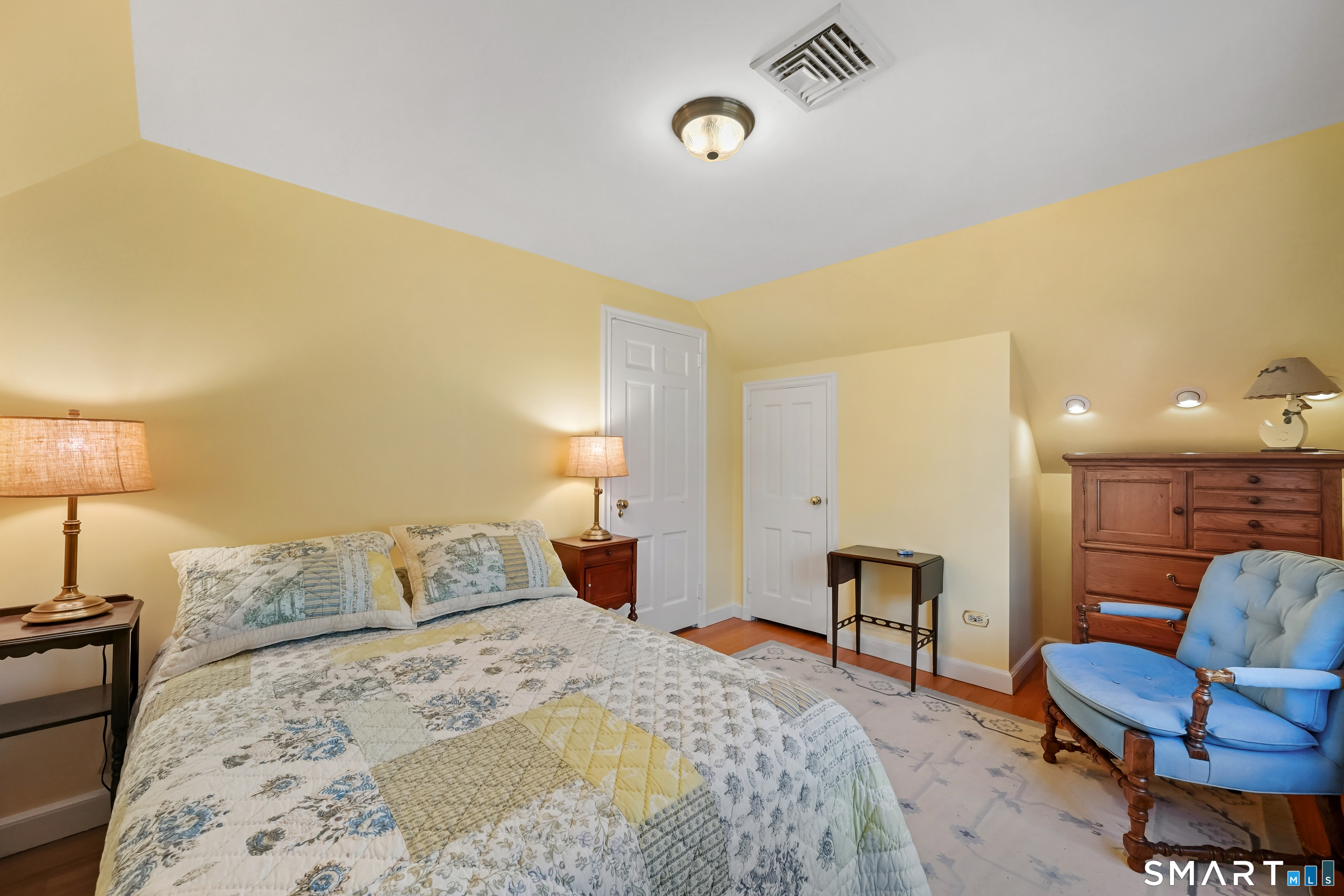 Weston, Connecticut, 06883, United States, 5 Bedrooms Bedrooms, ,4.5 BathroomsBathrooms,Residential,For Sale,2003894