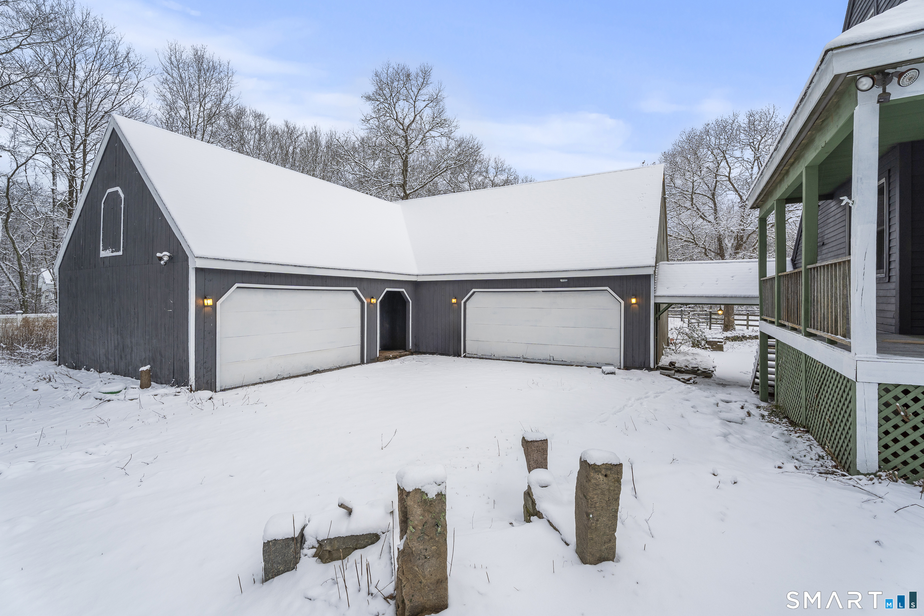 Homes for sale in Voluntown, CT | 4 Tarklin Hill Rd, Voluntown, CT 06384 | MLS# 24144935