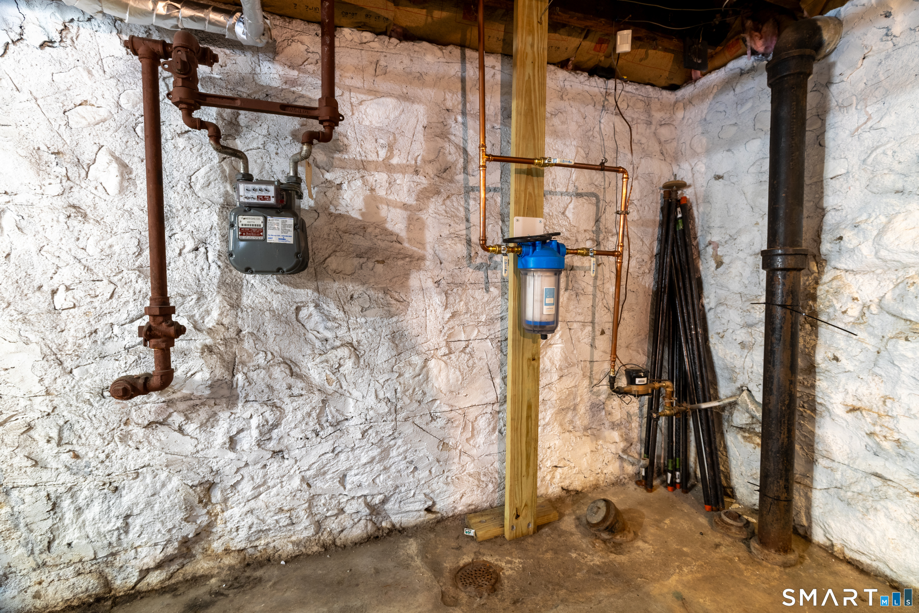 Homes for sale in New London, CT | 90 School St, New London, CT 06320 | MLS# 24144836