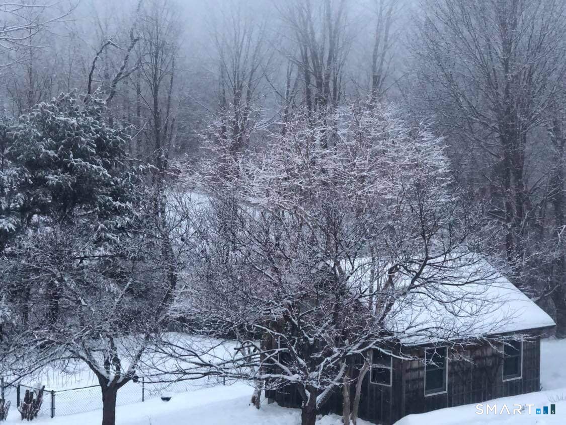 Homes for sale in Durham, CT | 270 Haddam Quarter Rd, Durham, CT 06422 | MLS# 24145063