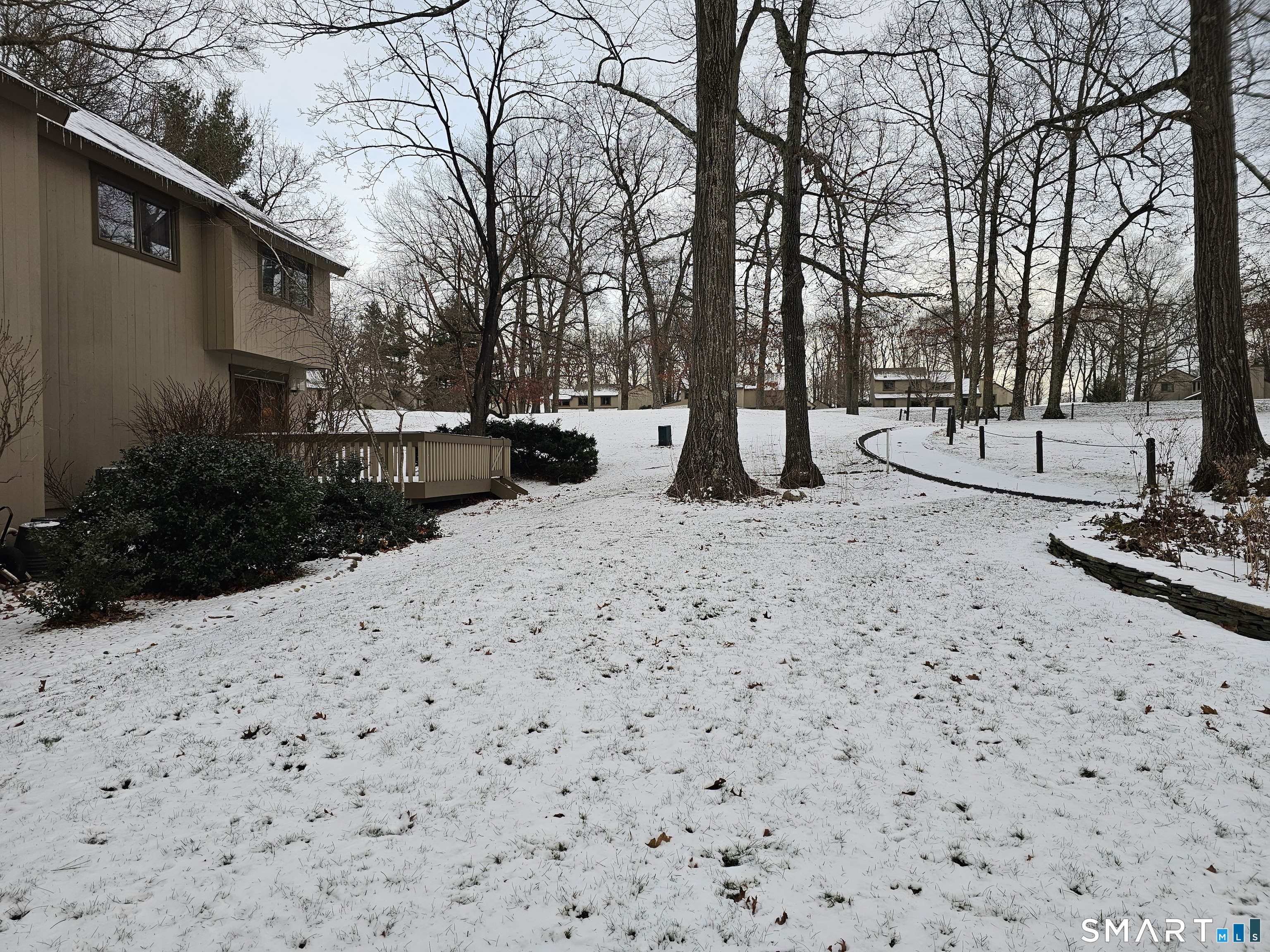 Homes for sale in Avon, CT | 67 Byron Dr #67, Avon, CT 06001 | MLS# 24143870