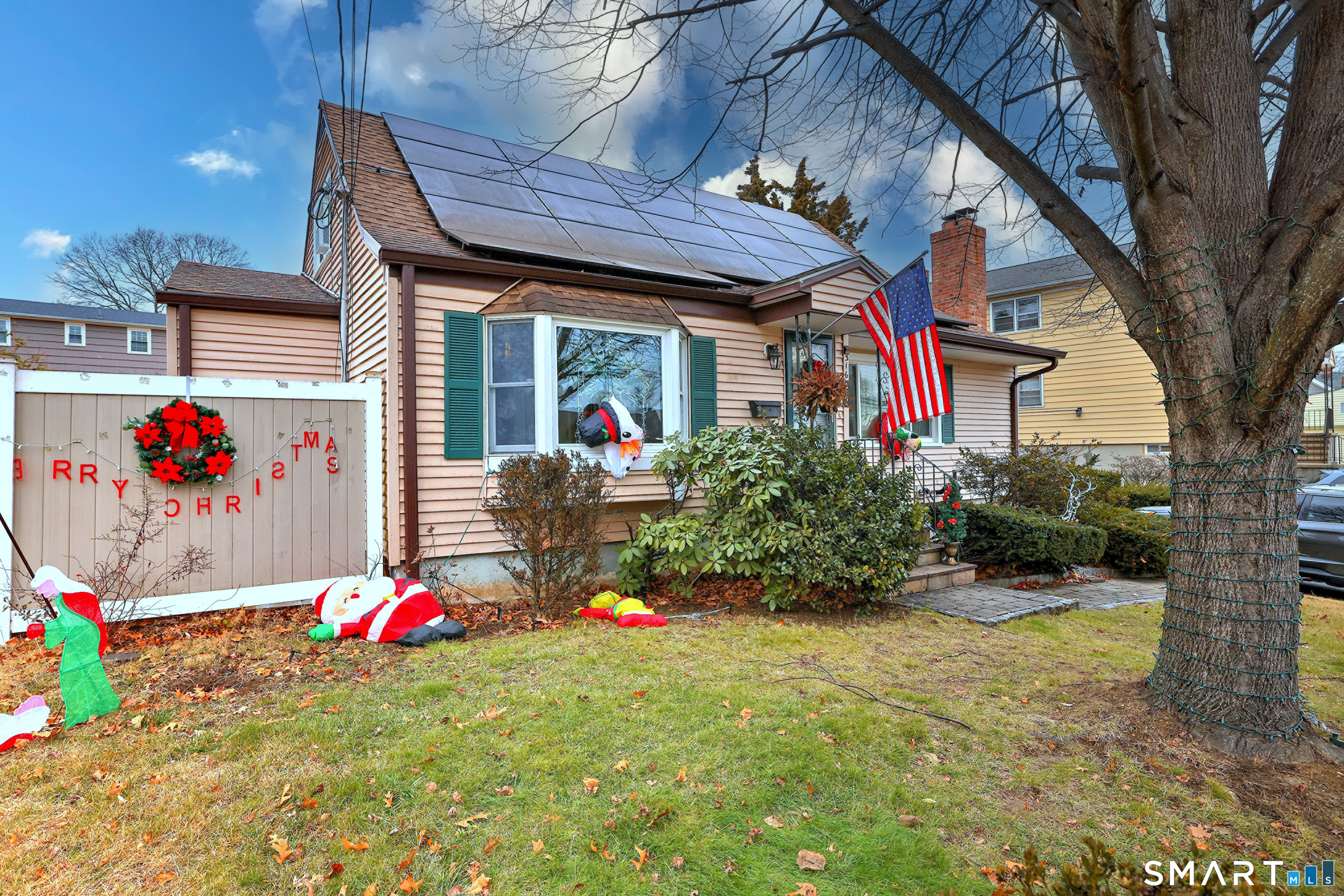 Homes for sale in Bridgeport, CT | 316 Goldenrod Ave, Bridgeport, CT 06606 | MLS# 24143878